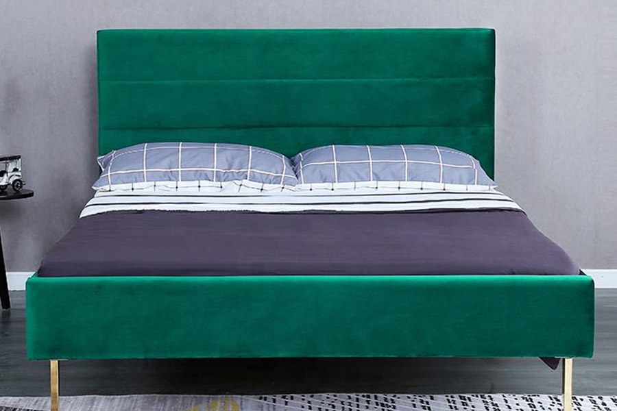 1347 Pat King Size de lux Pat tapitat cu design modern