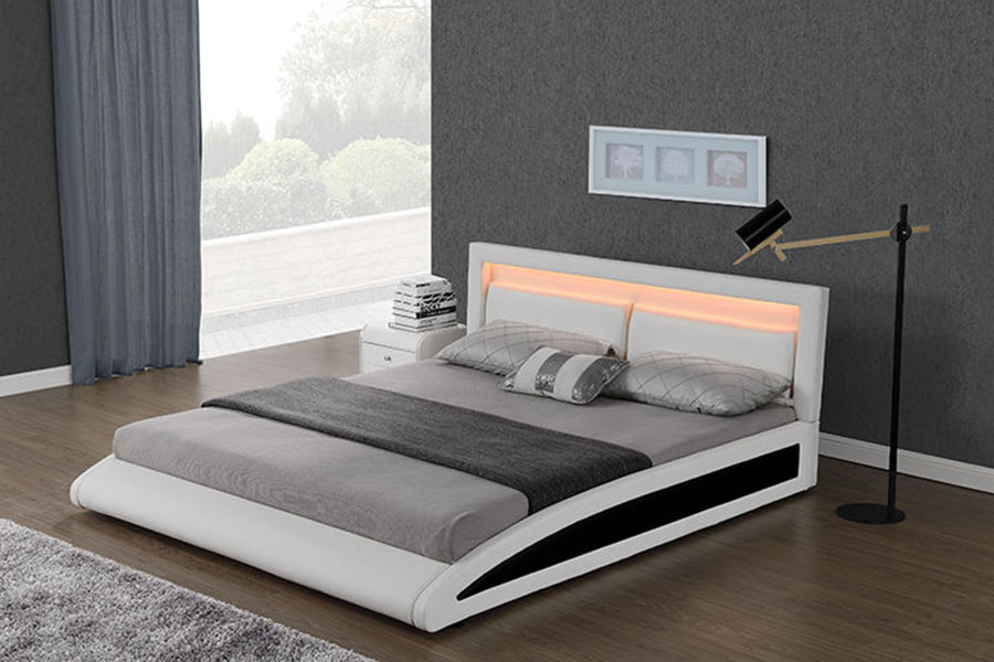 1118-1-2 Cadru de pat cu LED inteligent curbat din piele artificială europeană