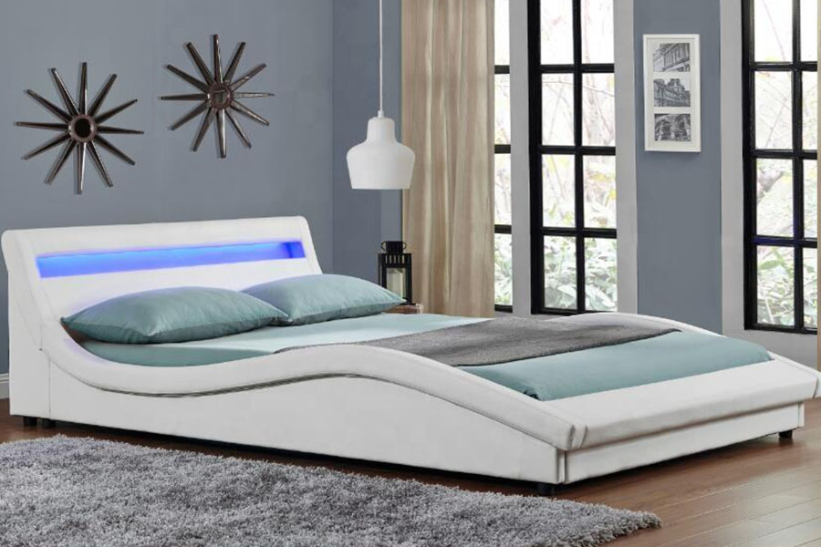 1111-1 Cadru pat tapitat cu LED din piele PU în stil european