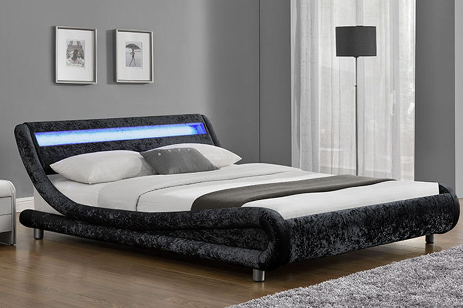 1140-1 Cadru de pat tapitat cu LED-uri din piele sintetică