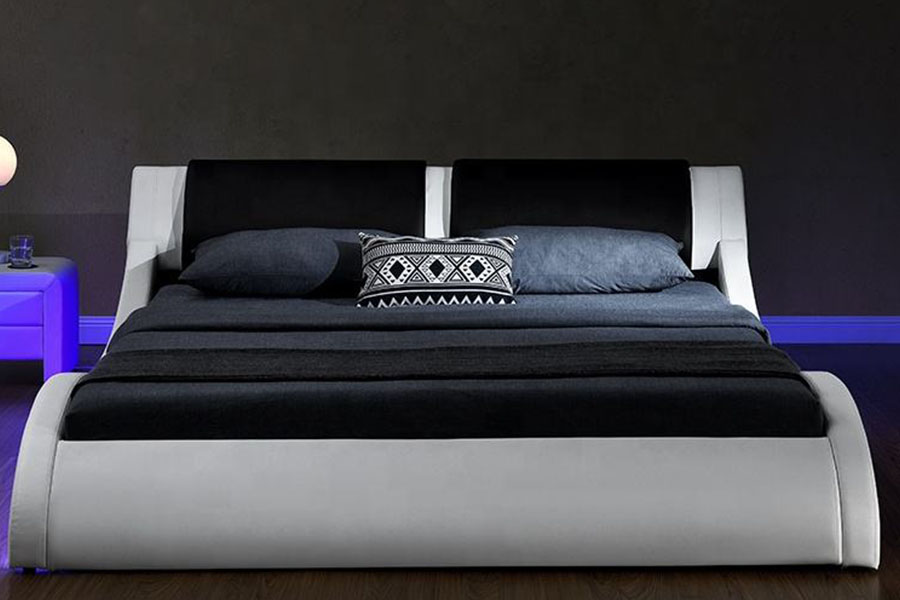 1187-1 Cadru pat tapitat king-size din piele italiană cu LED în formă de S