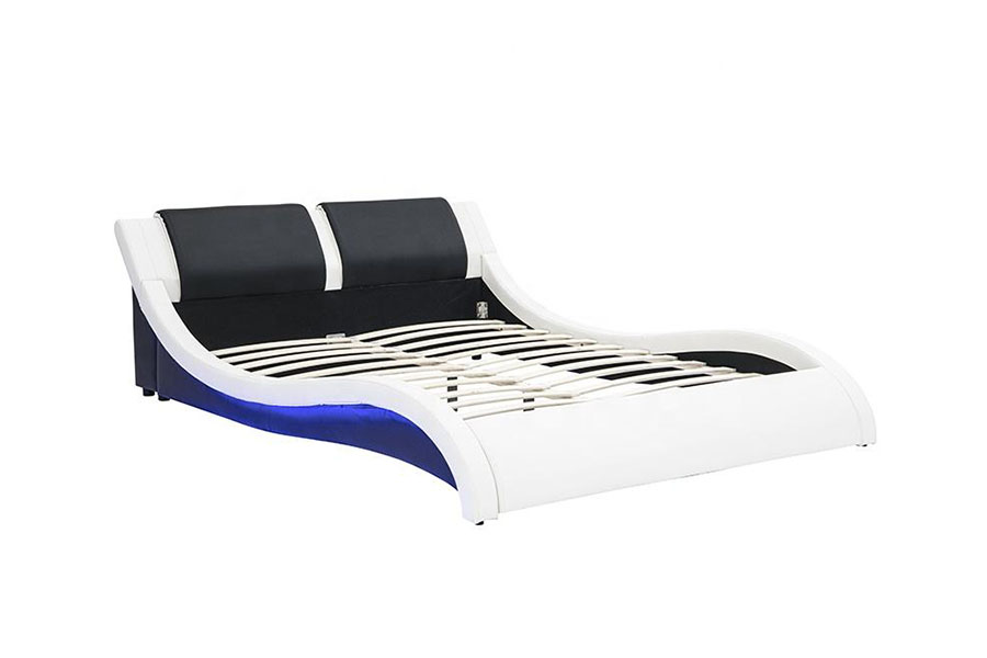 1178-1 Pat tapițat king-size, din piele, cu cadru cu LED-uri